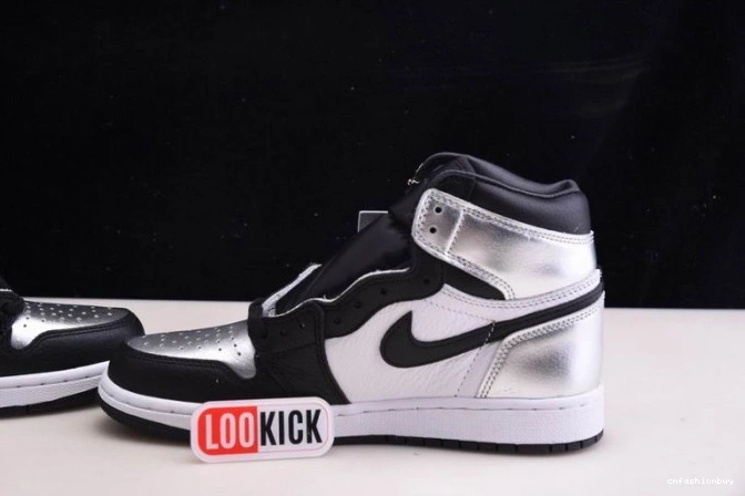 JORDAN WMNS HIGH OG 1 AIR CD0461-001 TOE SILVER 1206